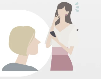 英語が伝わらず悩む女性